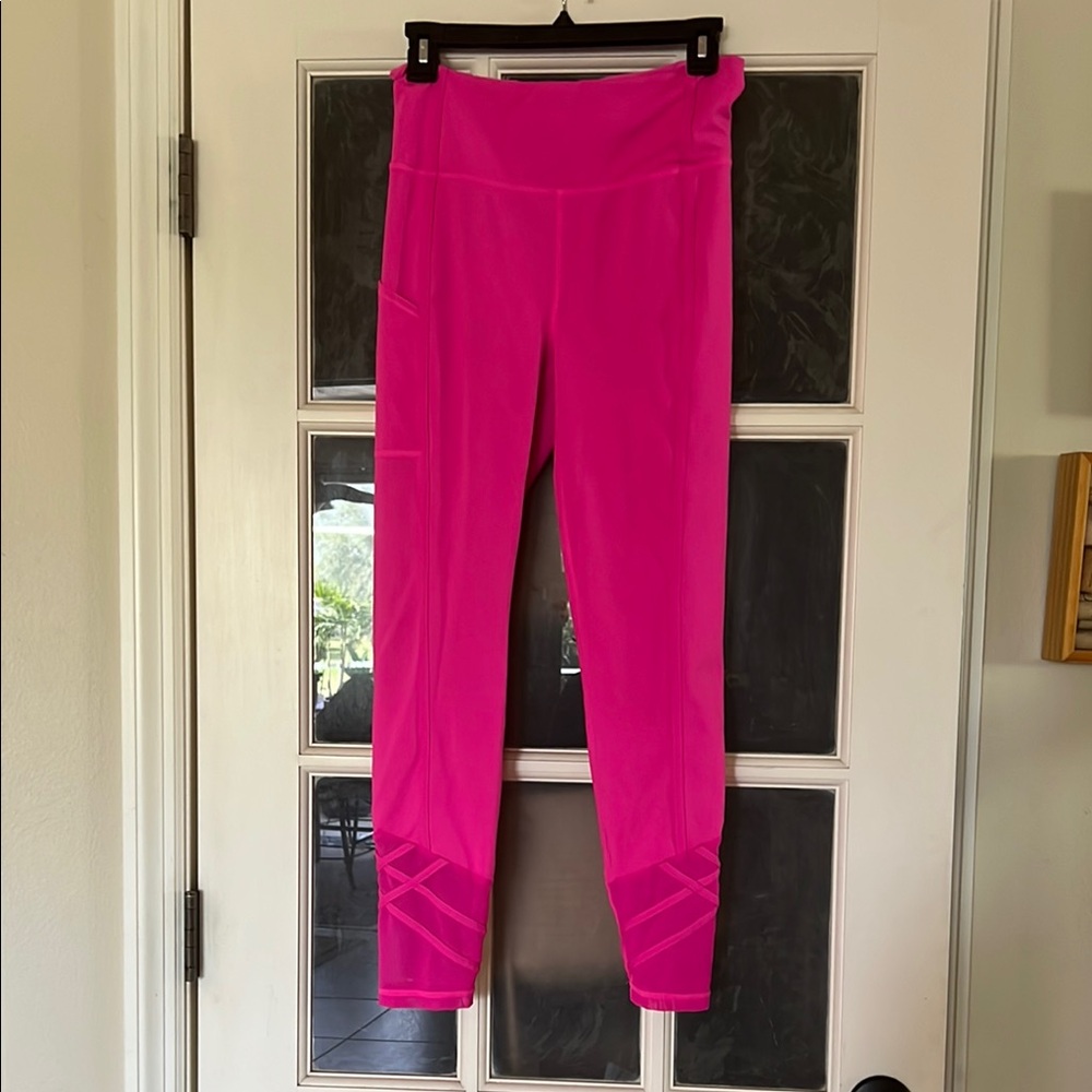 Vibrant Pink Lilly Pulitzer leggings